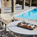 Litharia, Enchanting Location And View Vila Ioulis