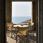 Vila Litharia, Enchanting Location And View *