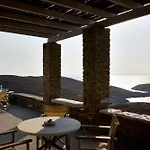 Litharia, Enchanting Location And View Vila