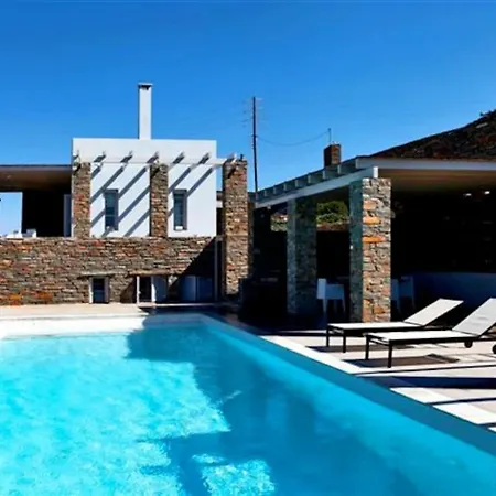 Litharia, Enchanting Location And View * Ioulis