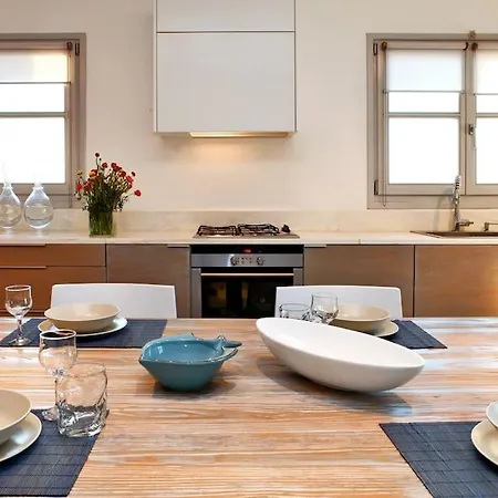 Litharia, Enchanting Location And View *