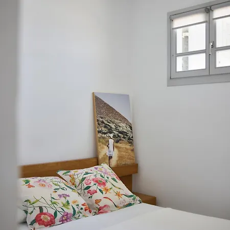 Litharia, Enchanting Location And View * Ioulis