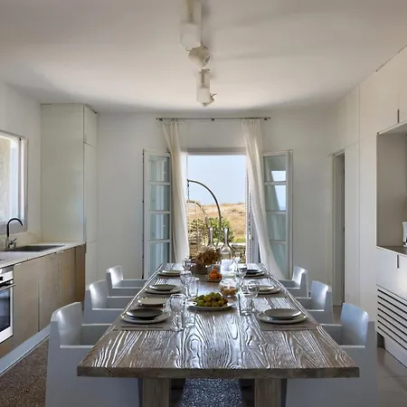 Villa Litharia, Enchanting Location And View *