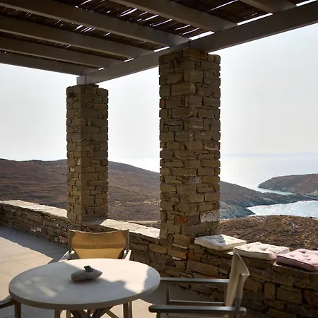 Litharia, Enchanting Location And View *