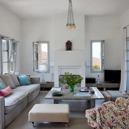 Litharia, Enchanting Location And View *