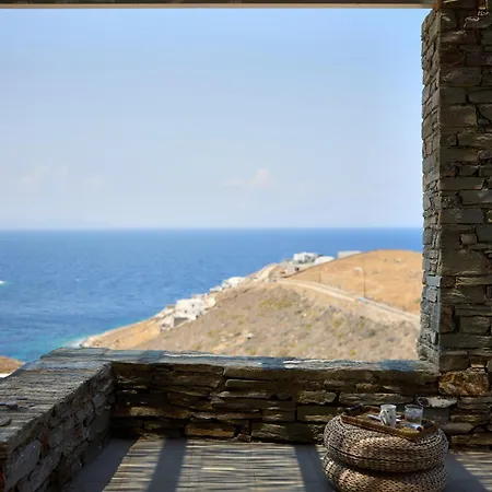 Litharia, Enchanting Location And View Ioulis