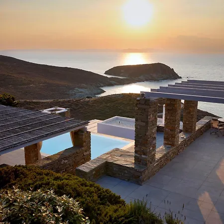 Litharia, Enchanting Location And View *