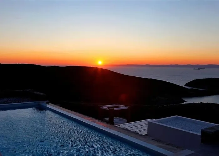 Litharia, Enchanting Location And View Villa Ioulis